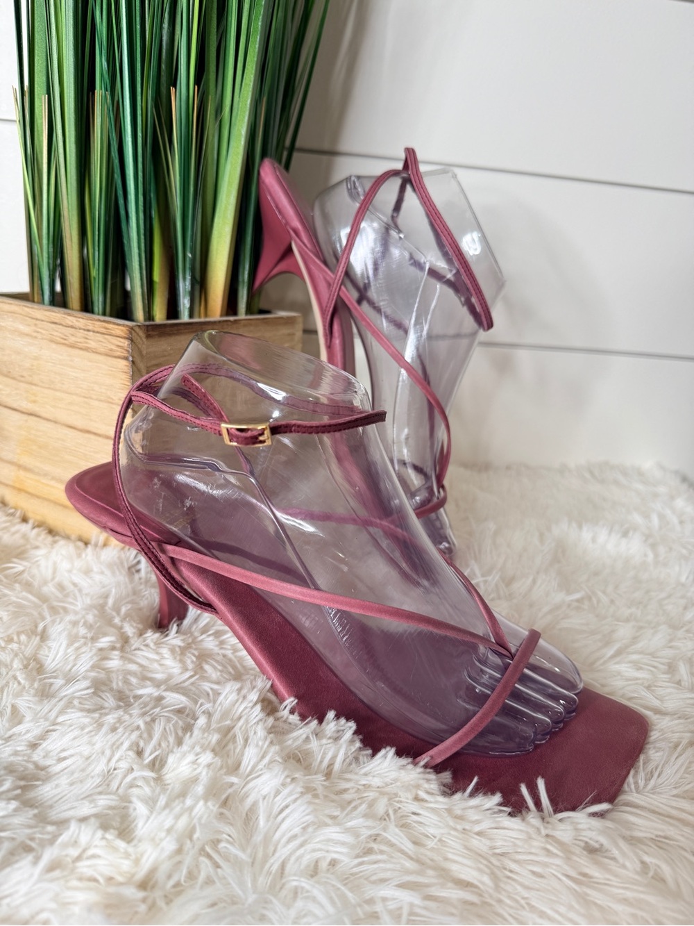 Jeffrey Campbell Leeda Ankle Strap Kitten Heel Leather Sandals Mauve Size 11 - Picture 3 of 9